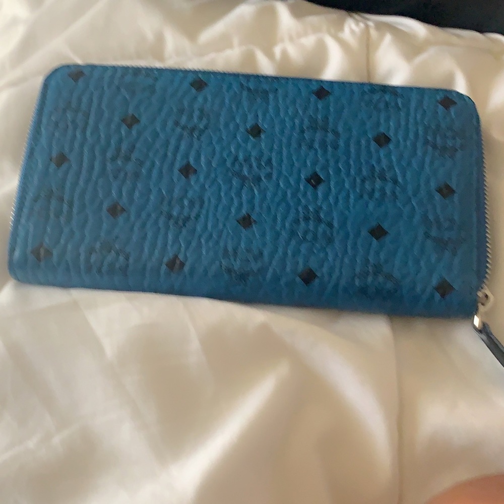 Authentic MCM Zip Wallet.